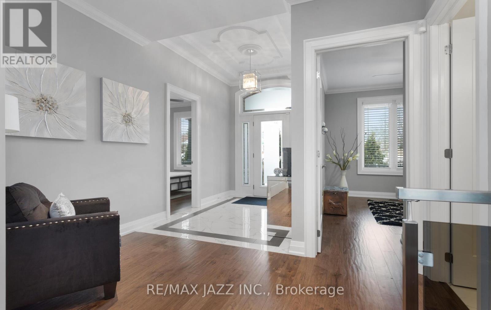Property at 714 BESSBOROUGH DRIVE image 4