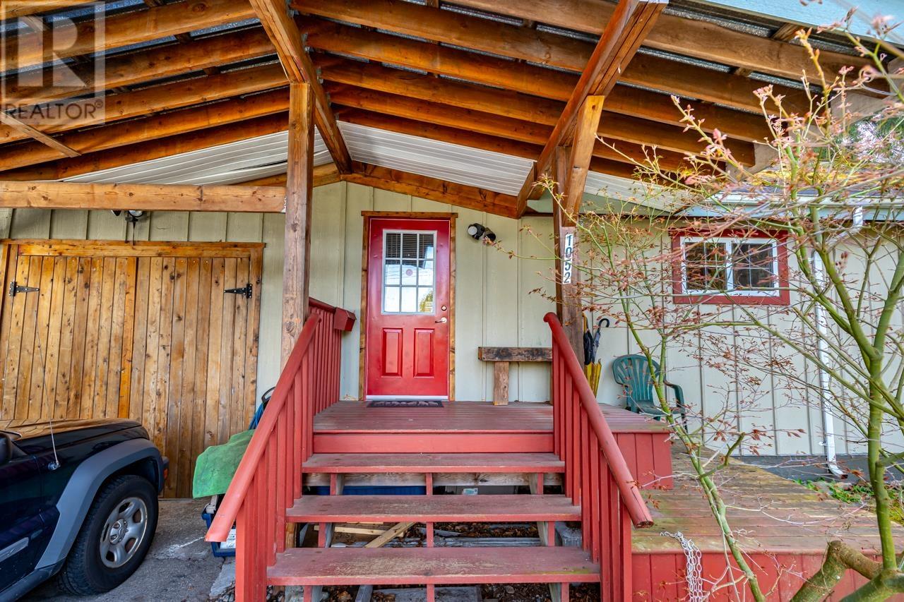 Property at 1052 COMO LAKE AVENUE image 3