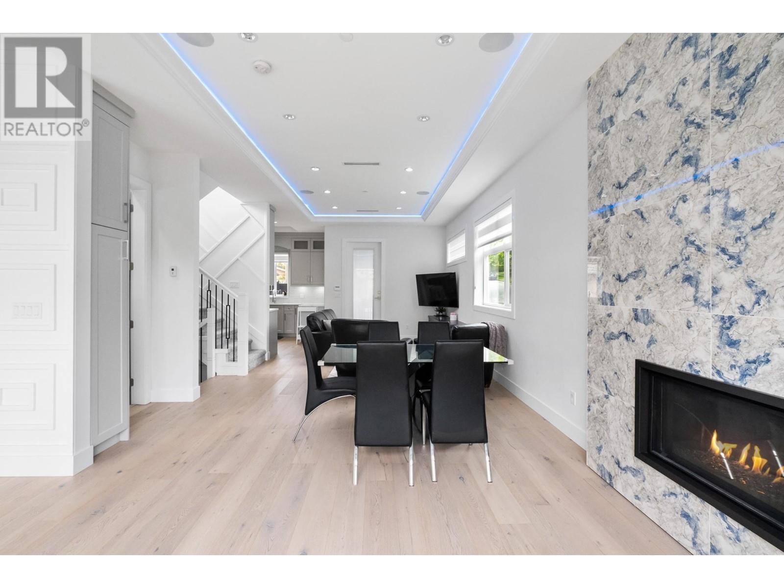497 E 61st Avenue, Vancouver, British Columbia  V5X 2B7 - Photo 3 - R2991678