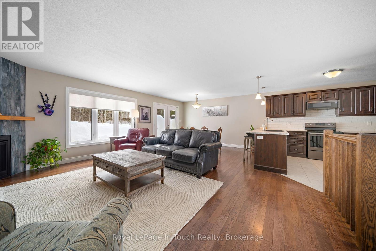 15 Ralph Dalton Boulevard, Tay, Ontario  L0K 2A0 - Photo 6 - S11994526