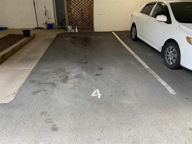 Property at 6 13640 84 AVENUE image 3