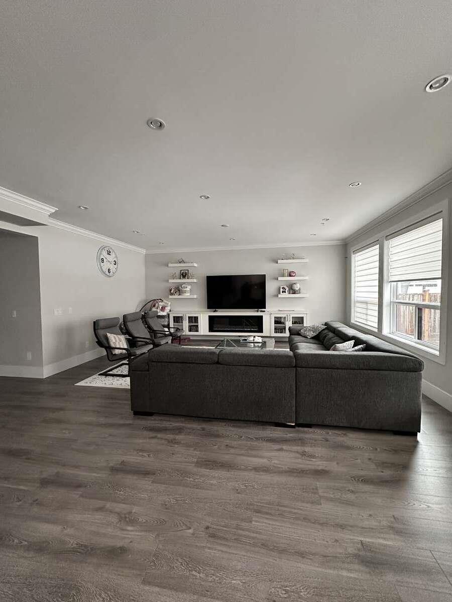 Property at 8394 MCTAGGART STREET image 5