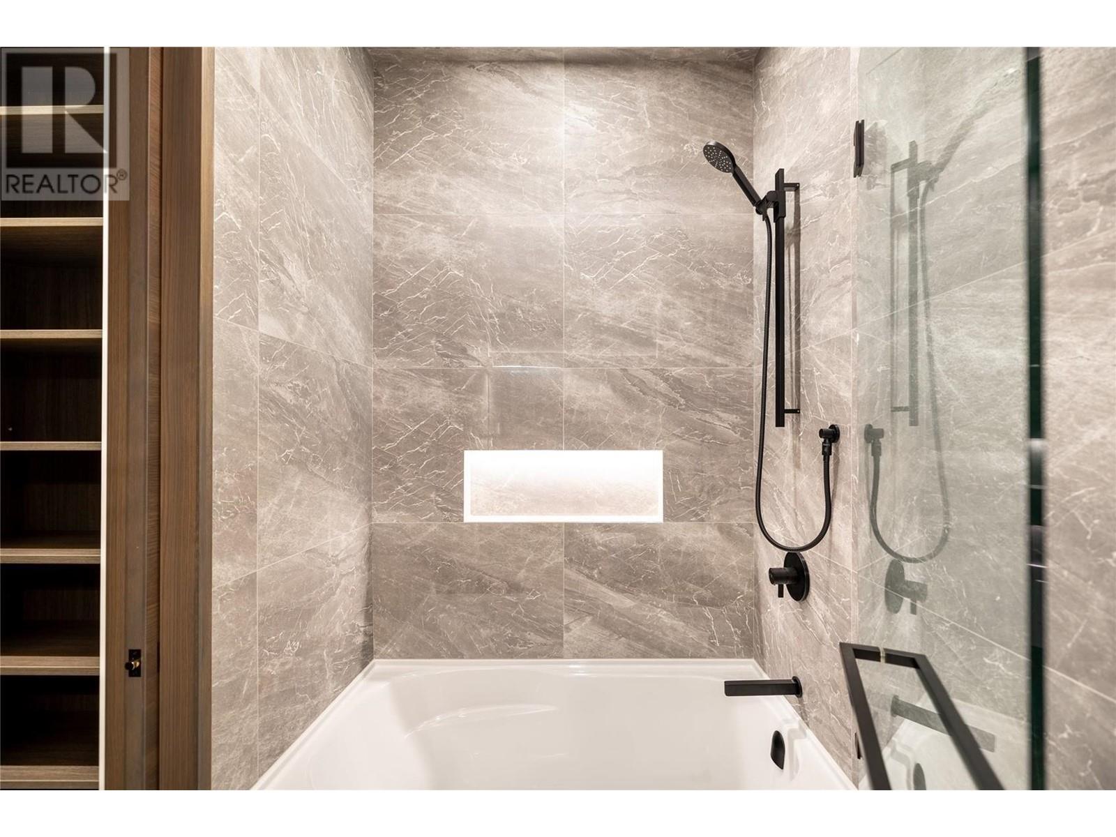 1181 Sunset Drive Unit# 2902, Kelowna, British Columbia  V1Y 0J4 - Photo 43 - 10341021