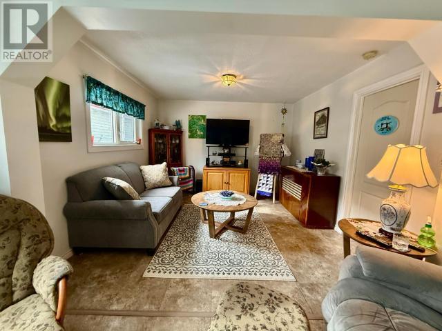 175 Sycamore Street, Whitehorse, Yukon Y1A 5N1 - Photo 9 - 16391