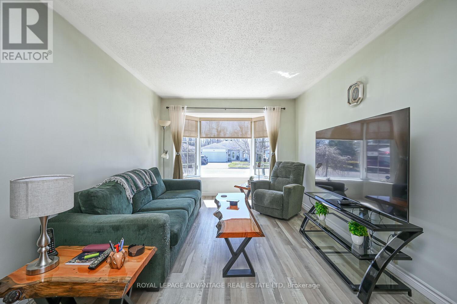 41 Treelawn Boulevard, Perth, Ontario  K7H 3P1 - Photo 11 - X12090790