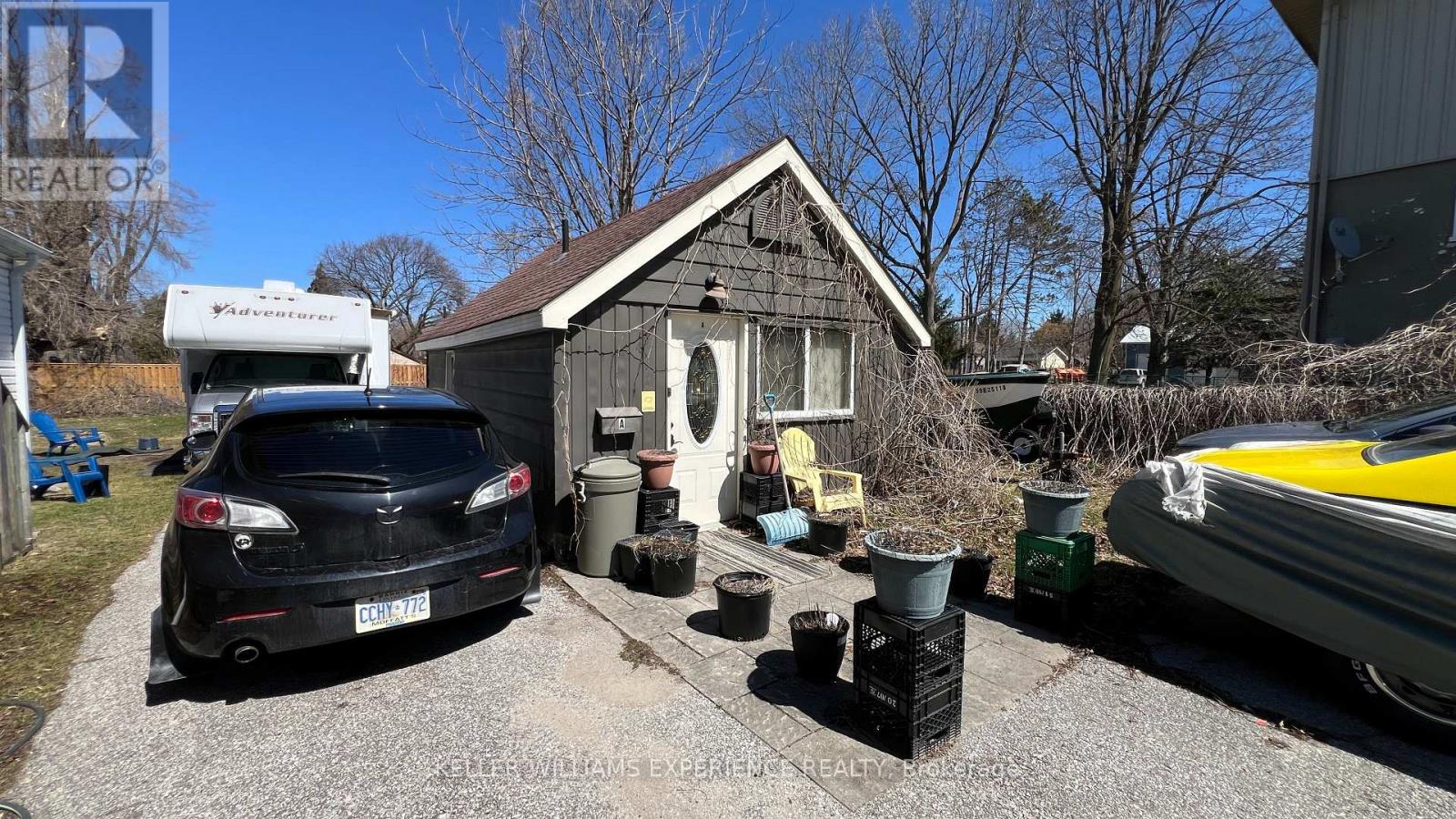 72 Campbell Avenue, Barrie, Ontario  L4N 2T4 - Photo 5 - S12090786