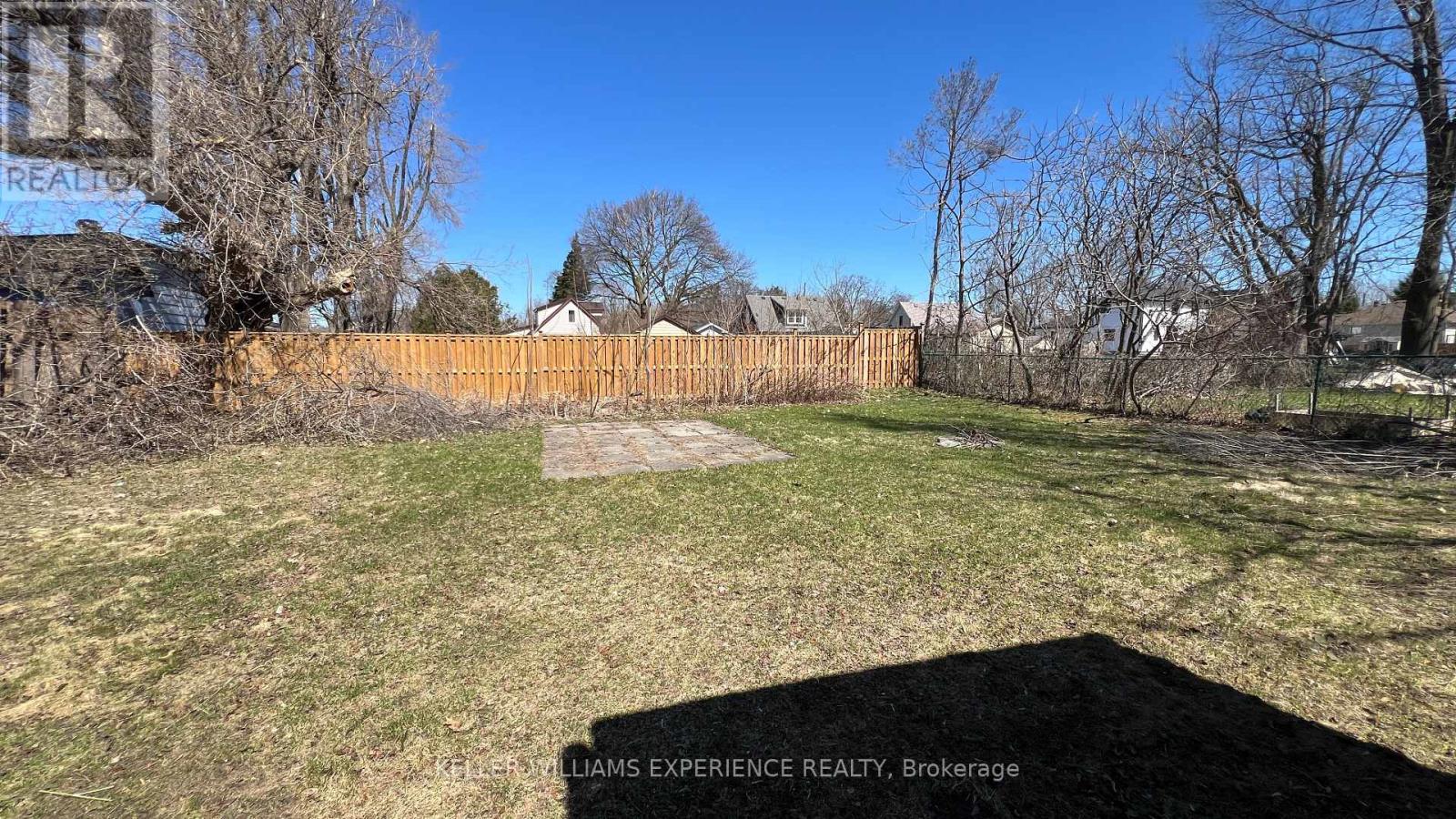 72 Campbell Avenue, Barrie, Ontario  L4N 2T4 - Photo 8 - S12090786