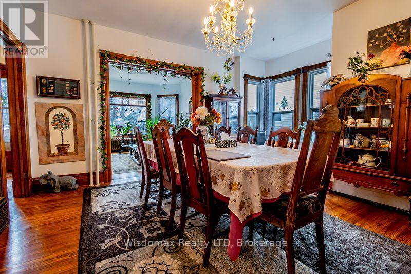 4300 Simcoe Street, Niagara Falls, Ontario  L2E 1T6 - Photo 9 - X12090816