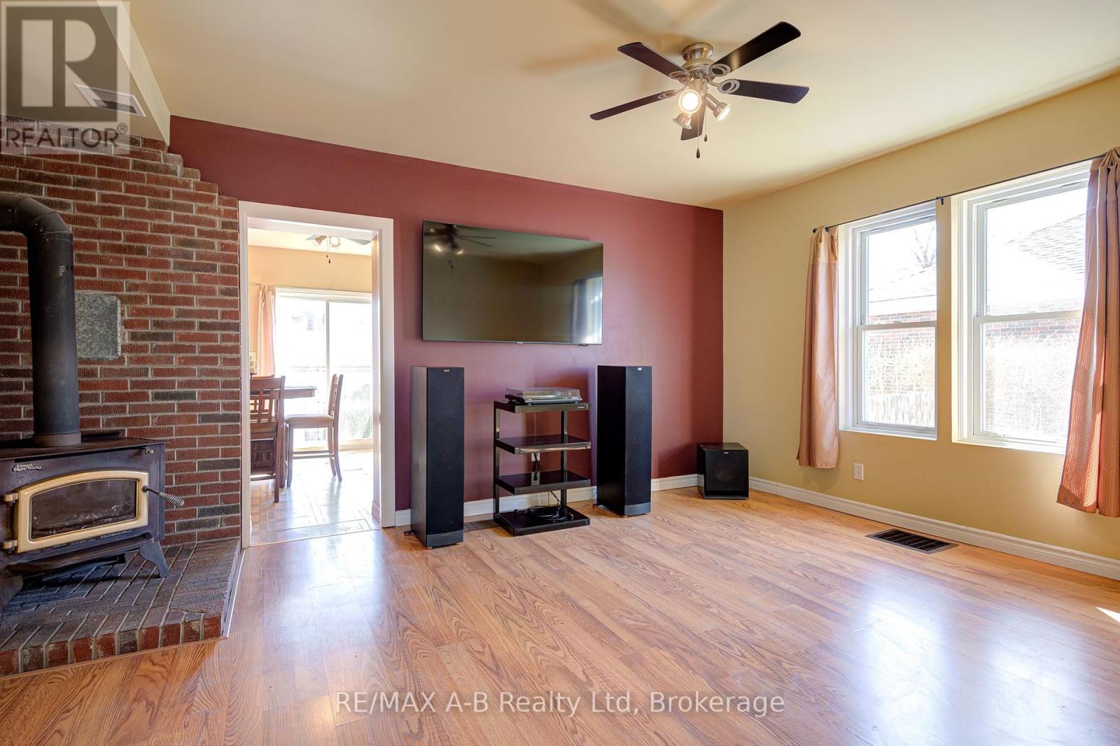 251 Hedley Street, Cambridge, Ontario  N3H 3X9 - Photo 15 - X12090802