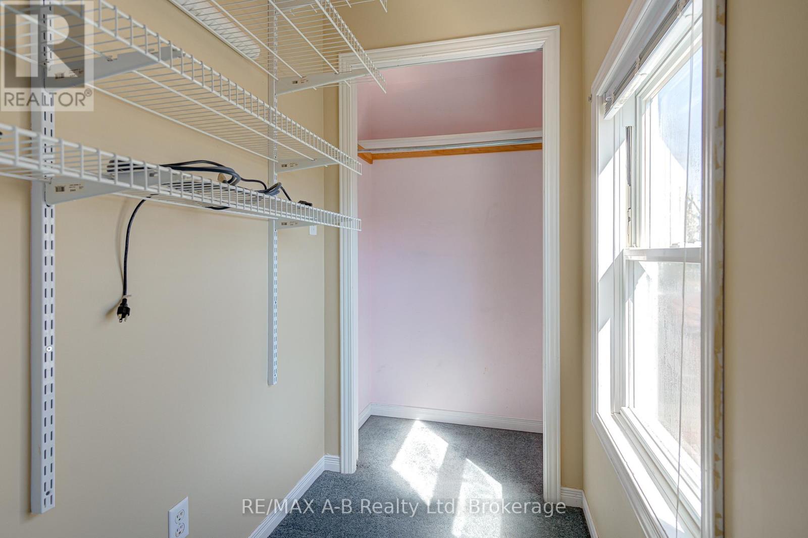 251 Hedley Street, Cambridge, Ontario  N3H 3X9 - Photo 34 - X12090802