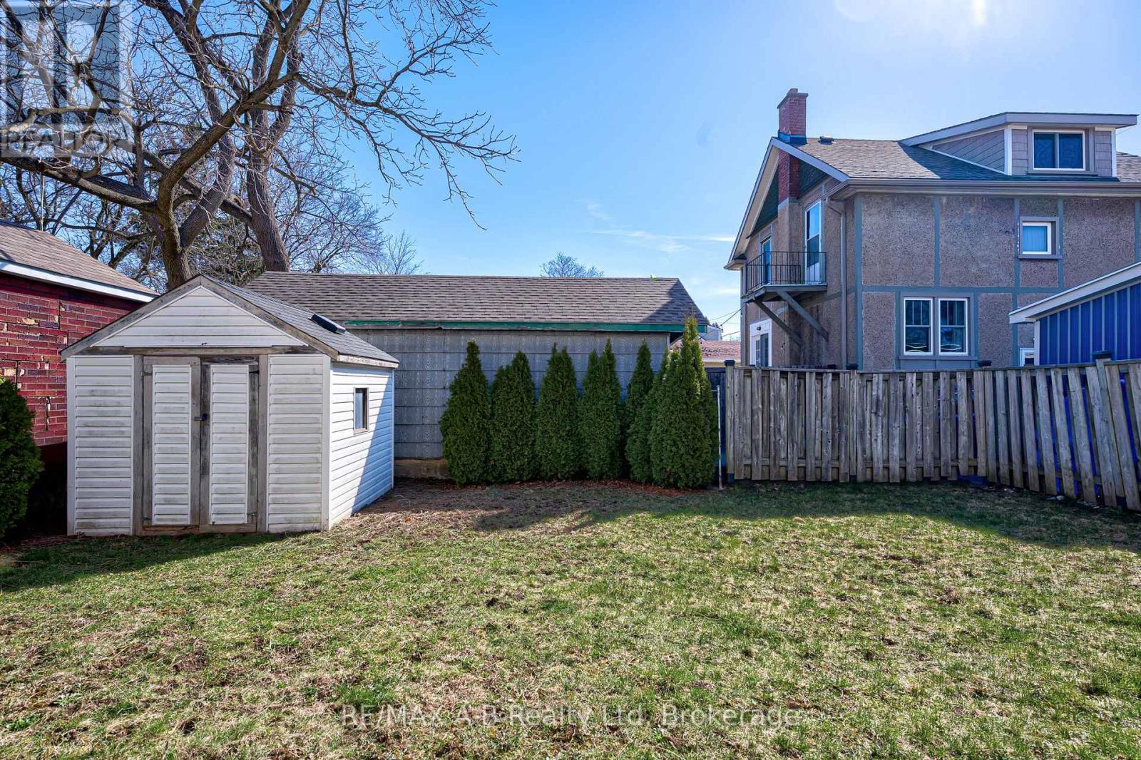 251 Hedley Street, Cambridge, Ontario  N3H 3X9 - Photo 46 - X12090802