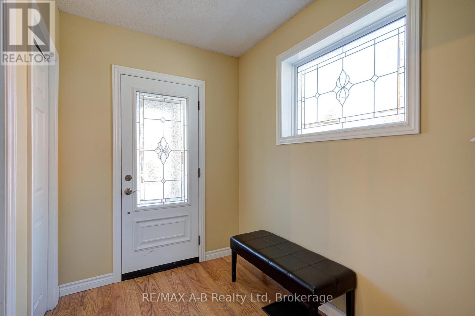 251 Hedley Street, Cambridge, Ontario  N3H 3X9 - Photo 8 - X12090802