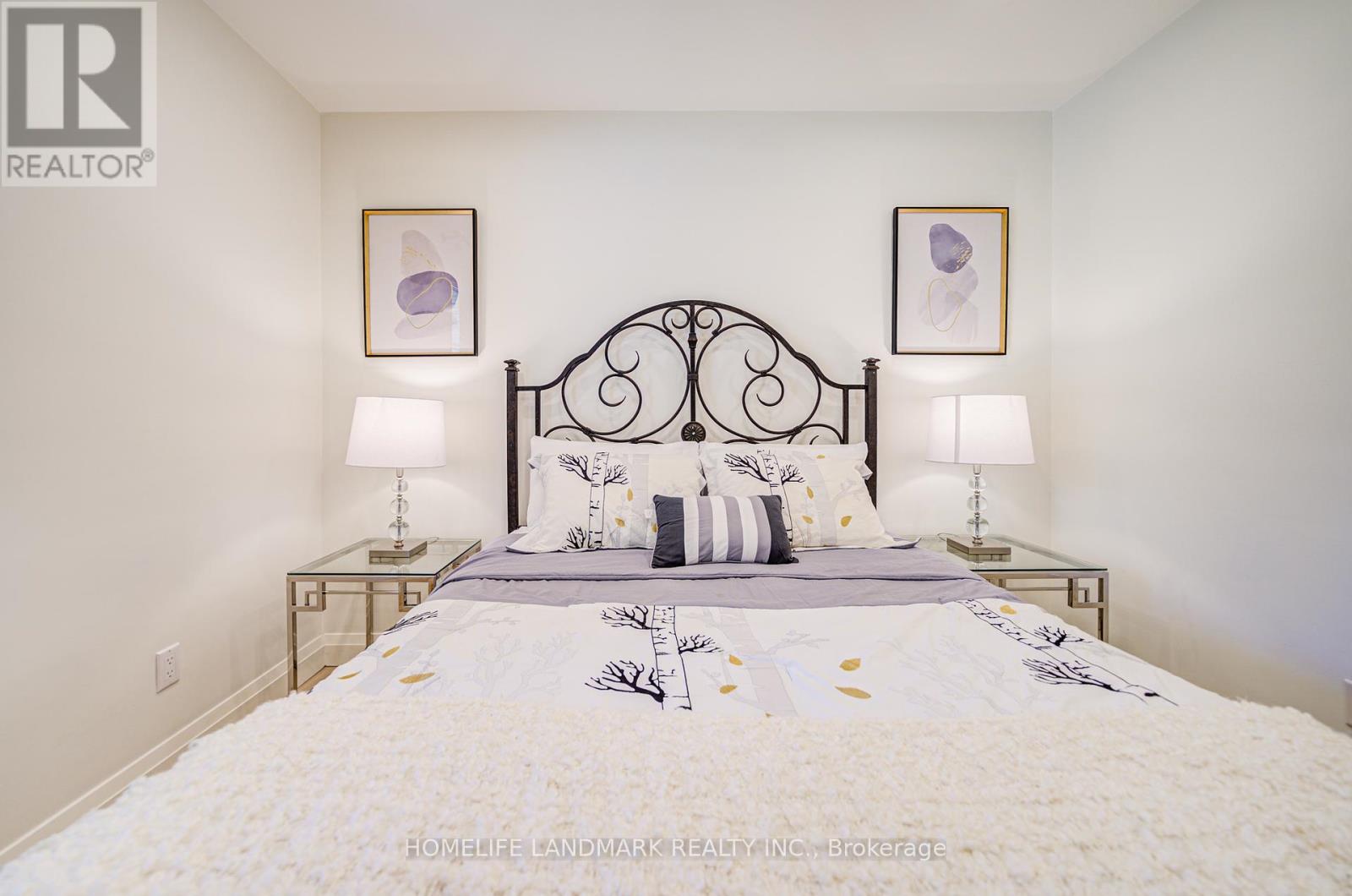 20 Goodview Road, Toronto, Ontario  M2J 2K5 - Photo 24 - C12090810