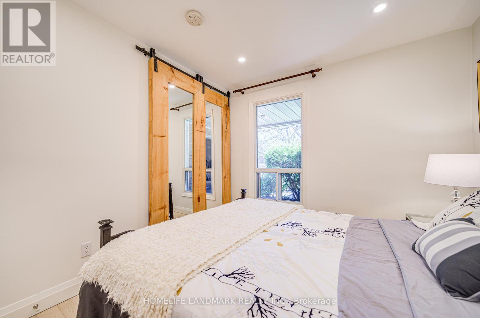 20 Goodview Road, Toronto, Ontario  M2J 2K5 - Photo 25 - C12090810