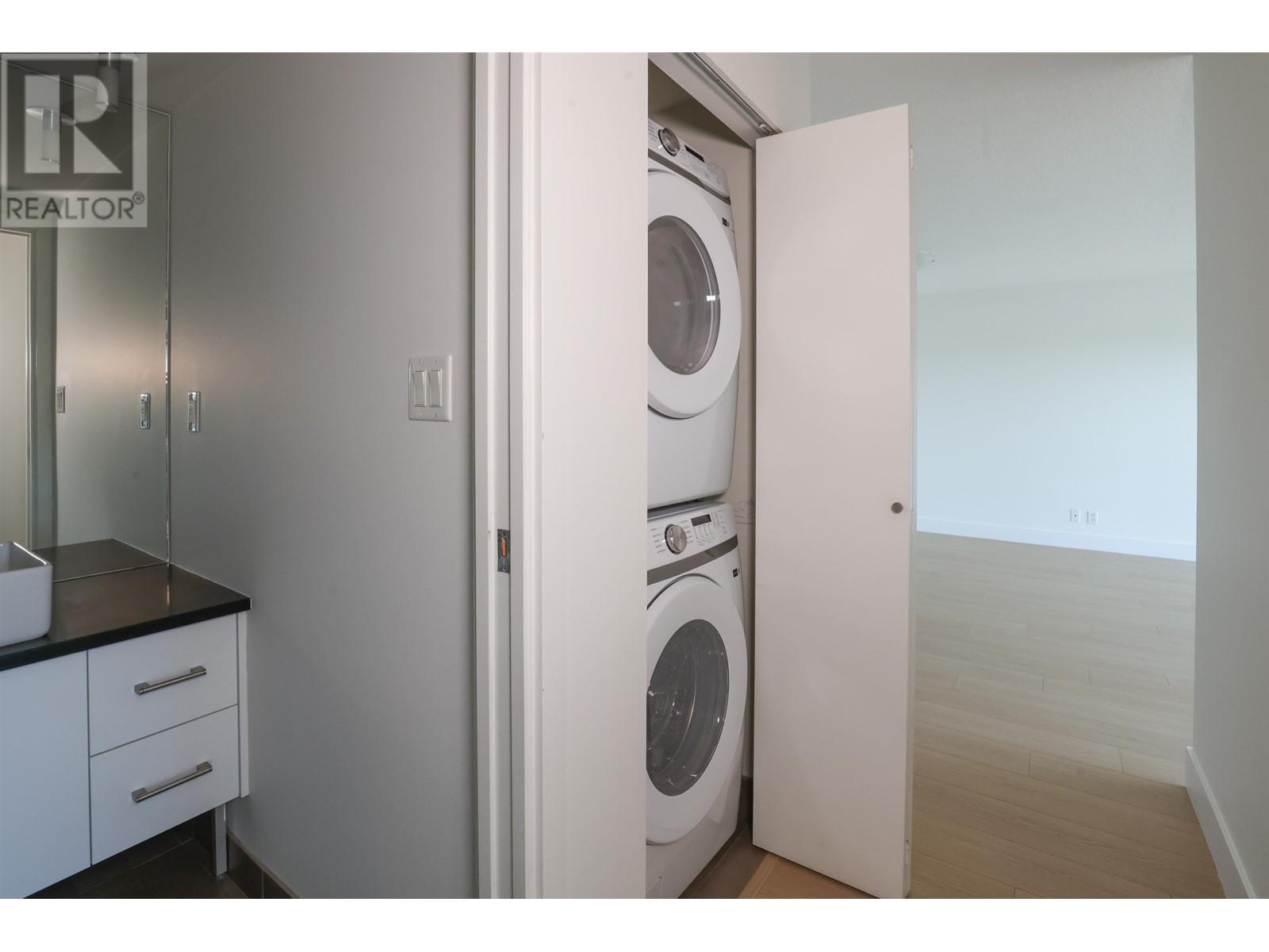 Listing Picture 18 of 40 : 907 980 COOPERAGE WAY, Vancouver / 溫哥華 - 魯藝地產 Yvonne Lu Group - MLS Medallion Club Member