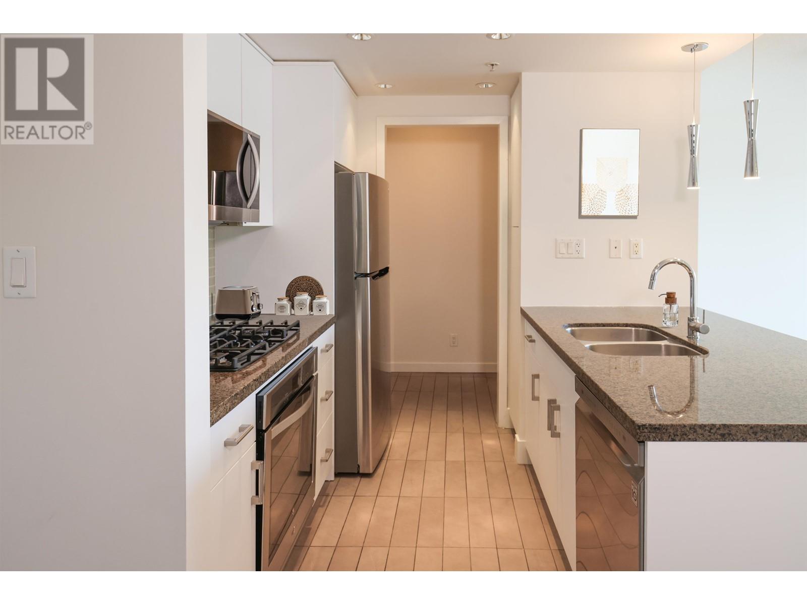 Listing Picture 8 of 40 : 907 980 COOPERAGE WAY, Vancouver / 溫哥華 - 魯藝地產 Yvonne Lu Group - MLS Medallion Club Member