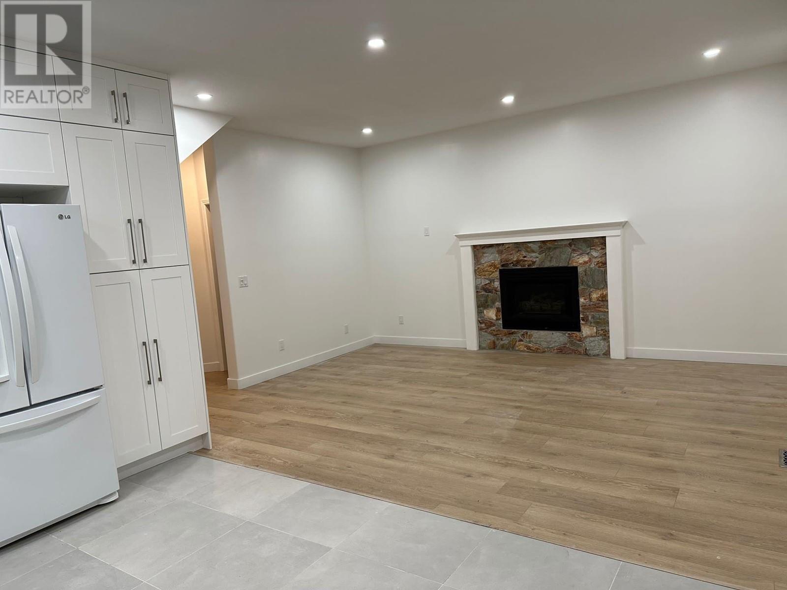 1482 Rhine Crescent, Port Coquitlam, British Columbia  V3B 7V9 - Photo 7 - R2990782