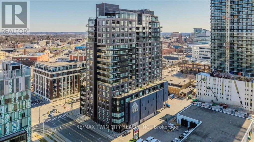 1707 - 1 VICTORIA STREET S, Kitchener, Ontario