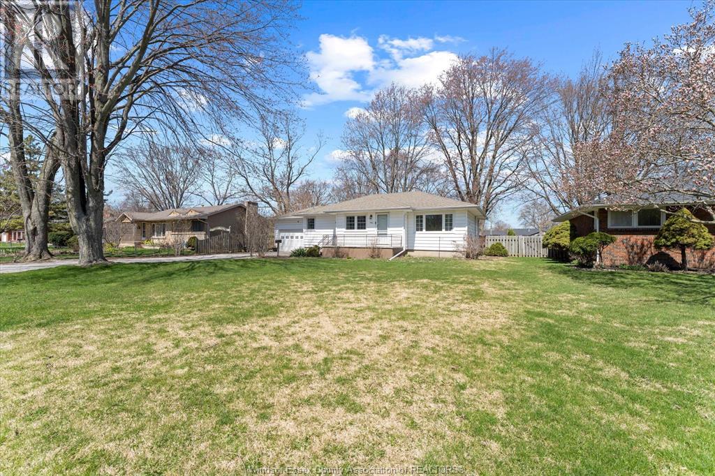 Property at 756 DUCHARME STREET image 3