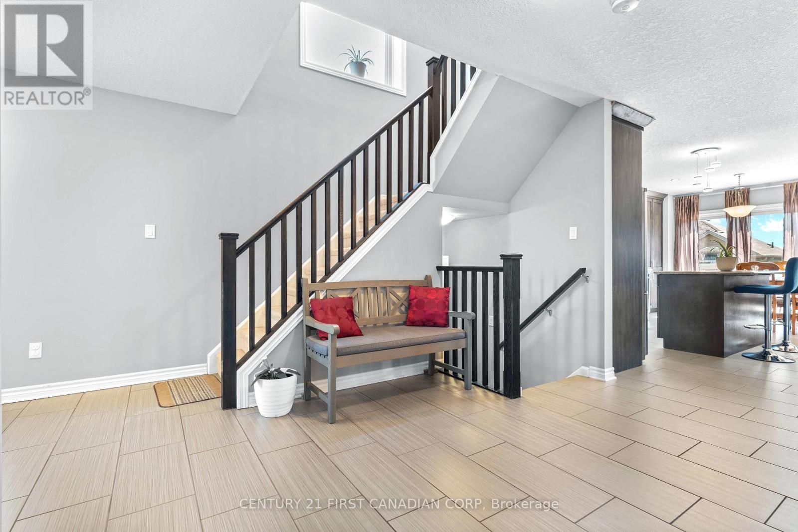 Photo 13 of 39 for 3306 Emilycarr Lane