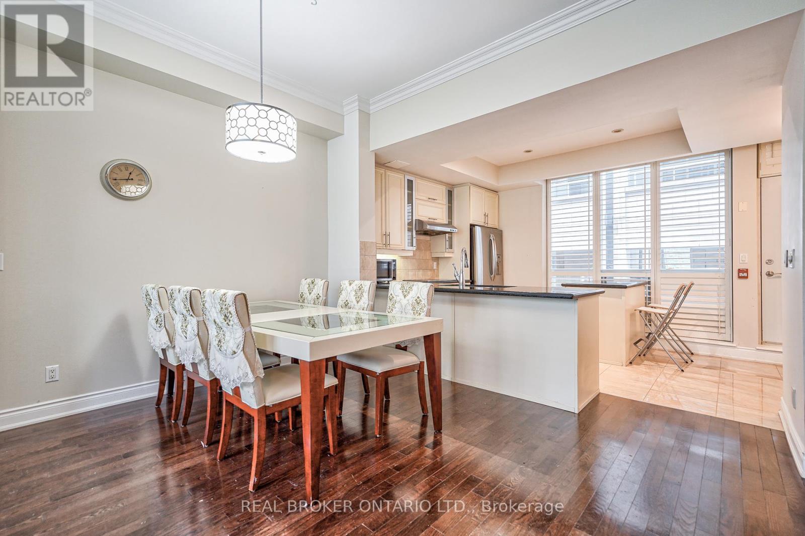 Th08 - 761 Bay Street, Toronto, Ontario  M5G 2R2 - Photo 16 - C12090862