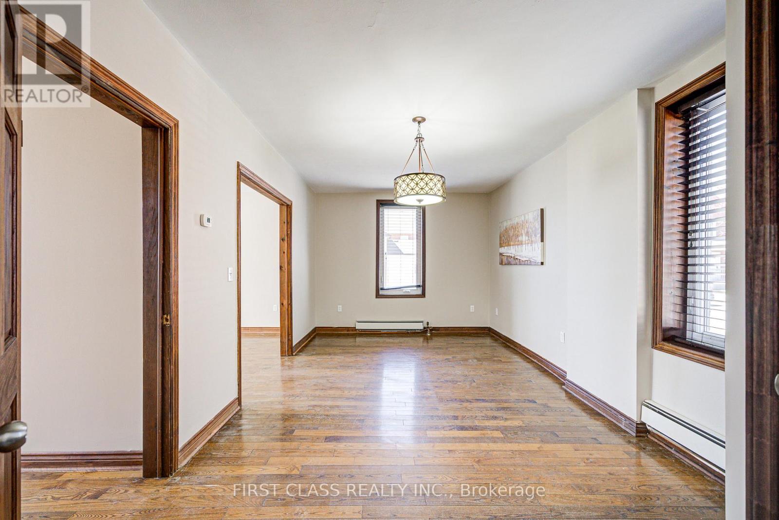 24 Colborne Street W, Oshawa, Ontario  L1G 1L4 - Photo 11 - E12090877
