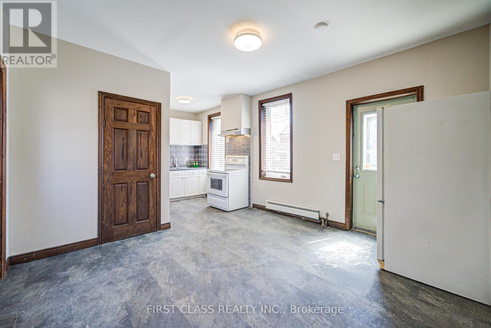 24 Colborne Street W, Oshawa, Ontario  L1G 1L4 - Photo 13 - E12090877
