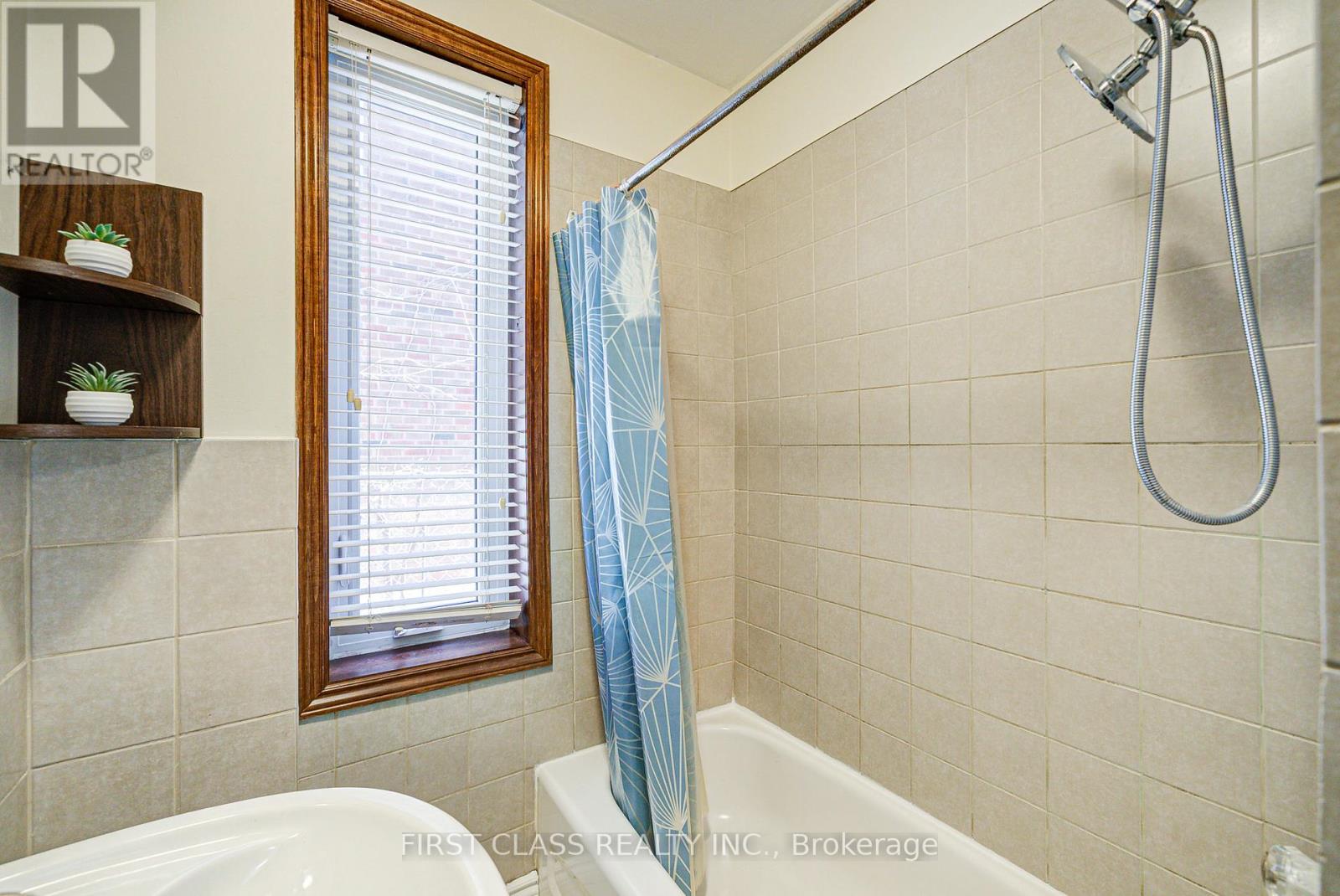 24 Colborne Street W, Oshawa, Ontario  L1G 1L4 - Photo 22 - E12090877
