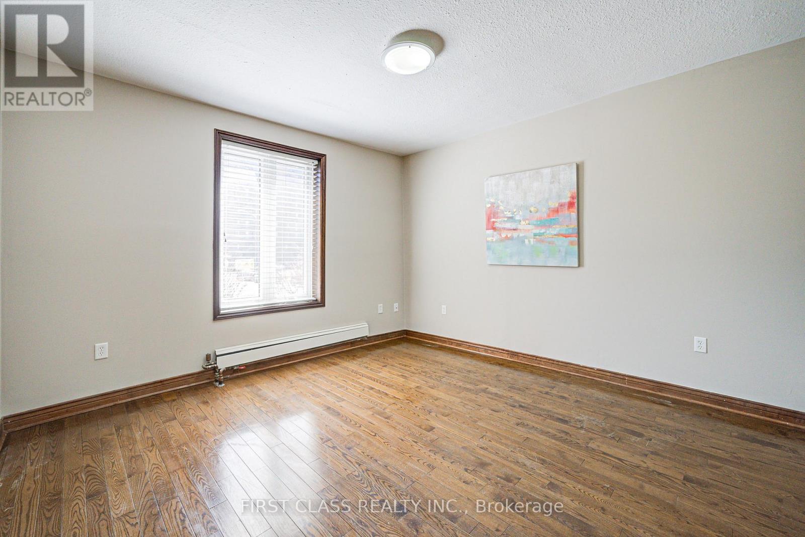 24 Colborne Street W, Oshawa, Ontario  L1G 1L4 - Photo 8 - E12090877