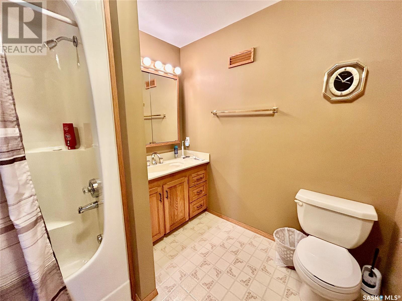 537 Fir Crescent, Carrot River, Saskatchewan  S0E 0L0 - Photo 13 - SK002939