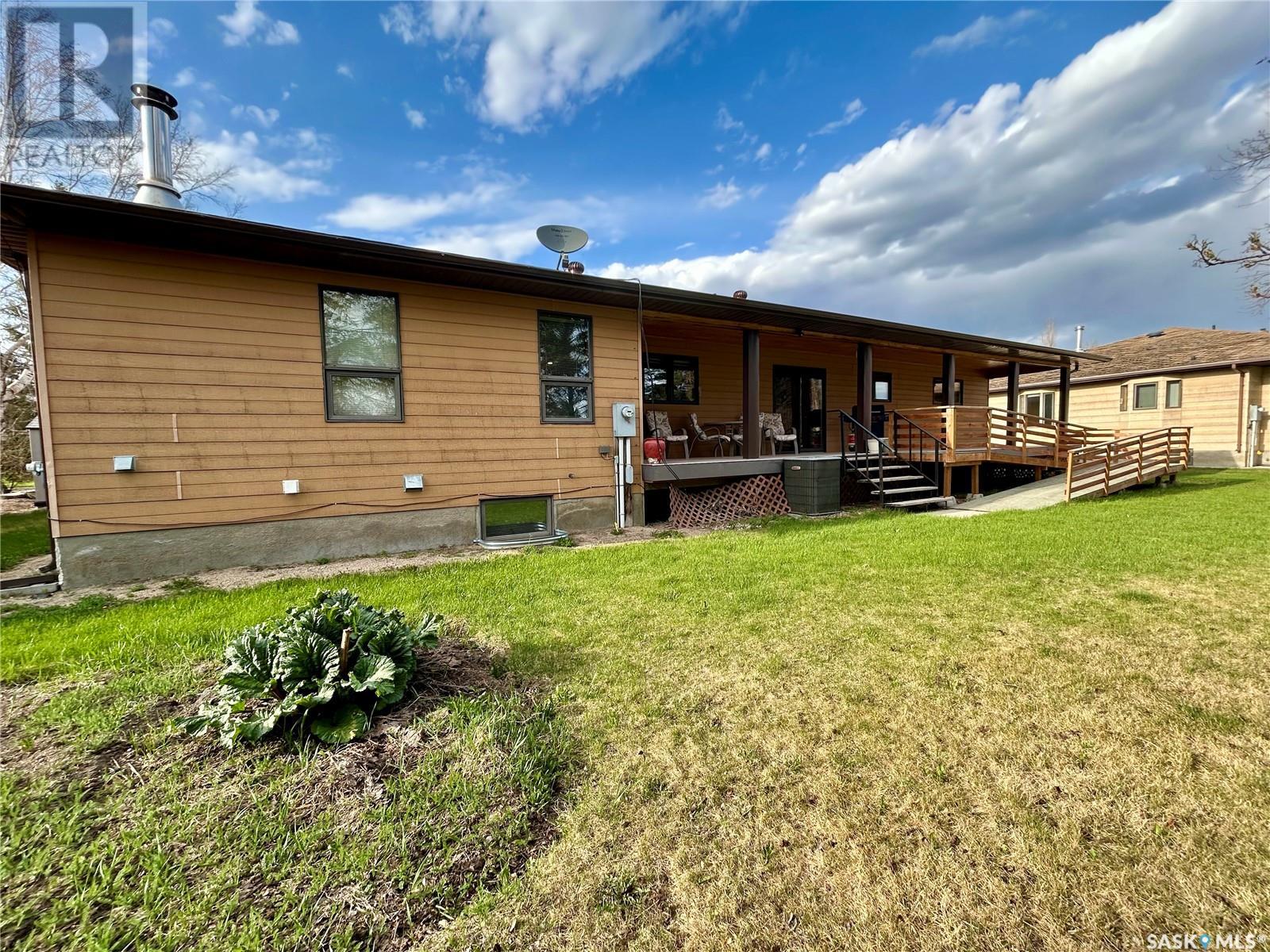 537 Fir Crescent, Carrot River, Saskatchewan  S0E 0L0 - Photo 44 - SK002939