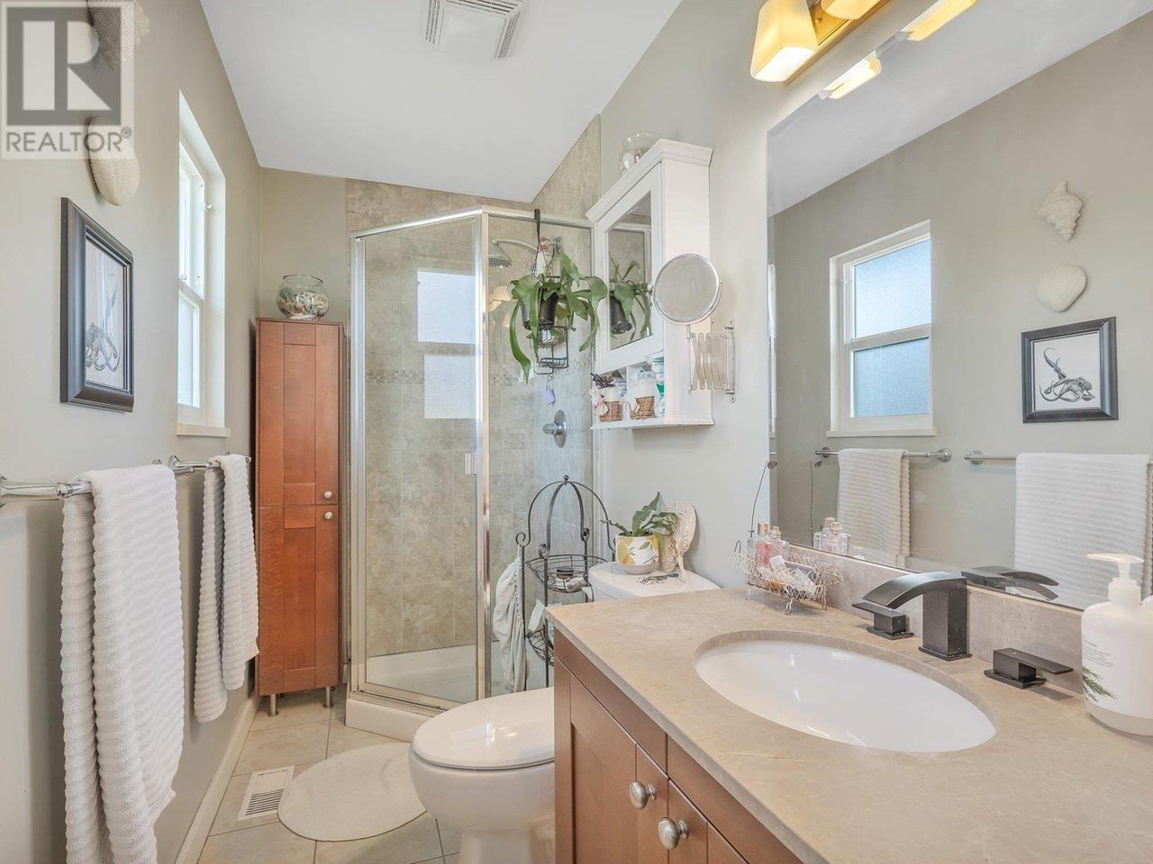1664 58 Street, Delta, British Columbia  V4L 1X7 - Photo 14 - R2980351