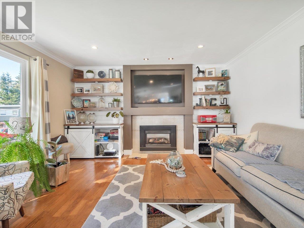 1664 58 Street, Delta, British Columbia  V4L 1X7 - Photo 4 - R2980351