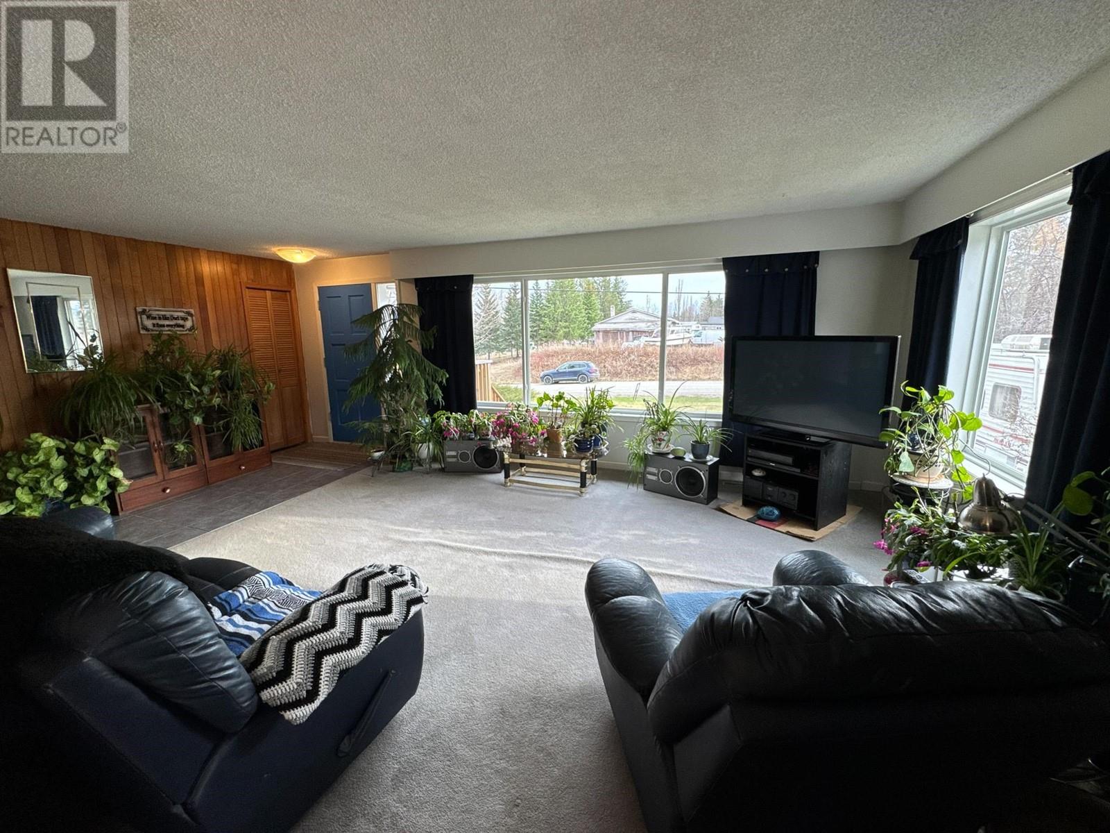Property at 1890 BIRCH AVENUE image 2