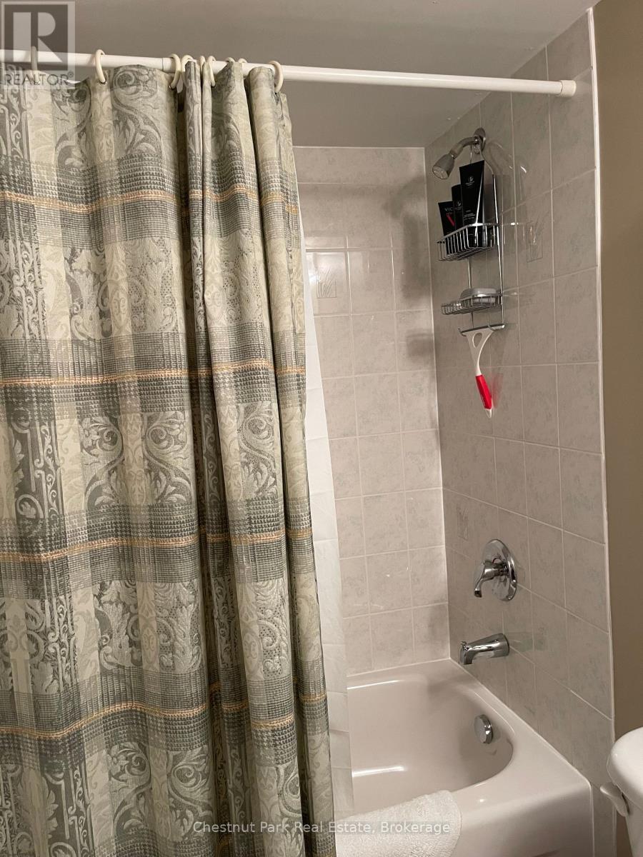 12 Cranberry Surf, Collingwood, Ontario  L9Y 5C4 - Photo 18 - S12086469