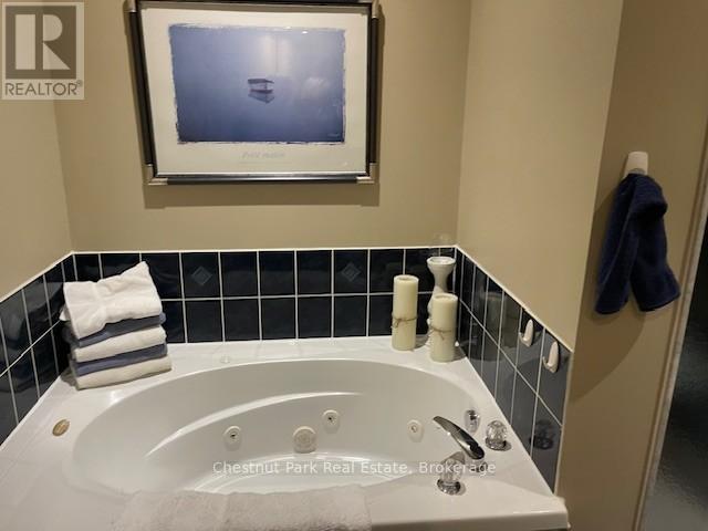 12 Cranberry Surf, Collingwood, Ontario  L9Y 5C4 - Photo 12 - S12086469