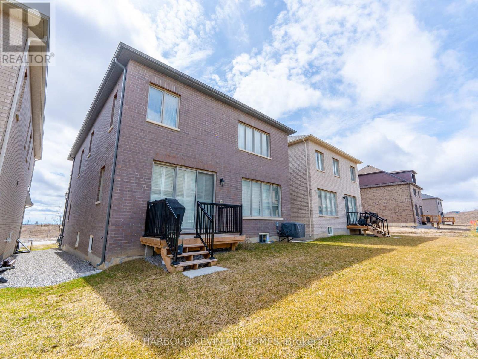 14 Longworth Avenue, Richmond Hill, Ontario  L4E 1J1 - Photo 32 - N12090900