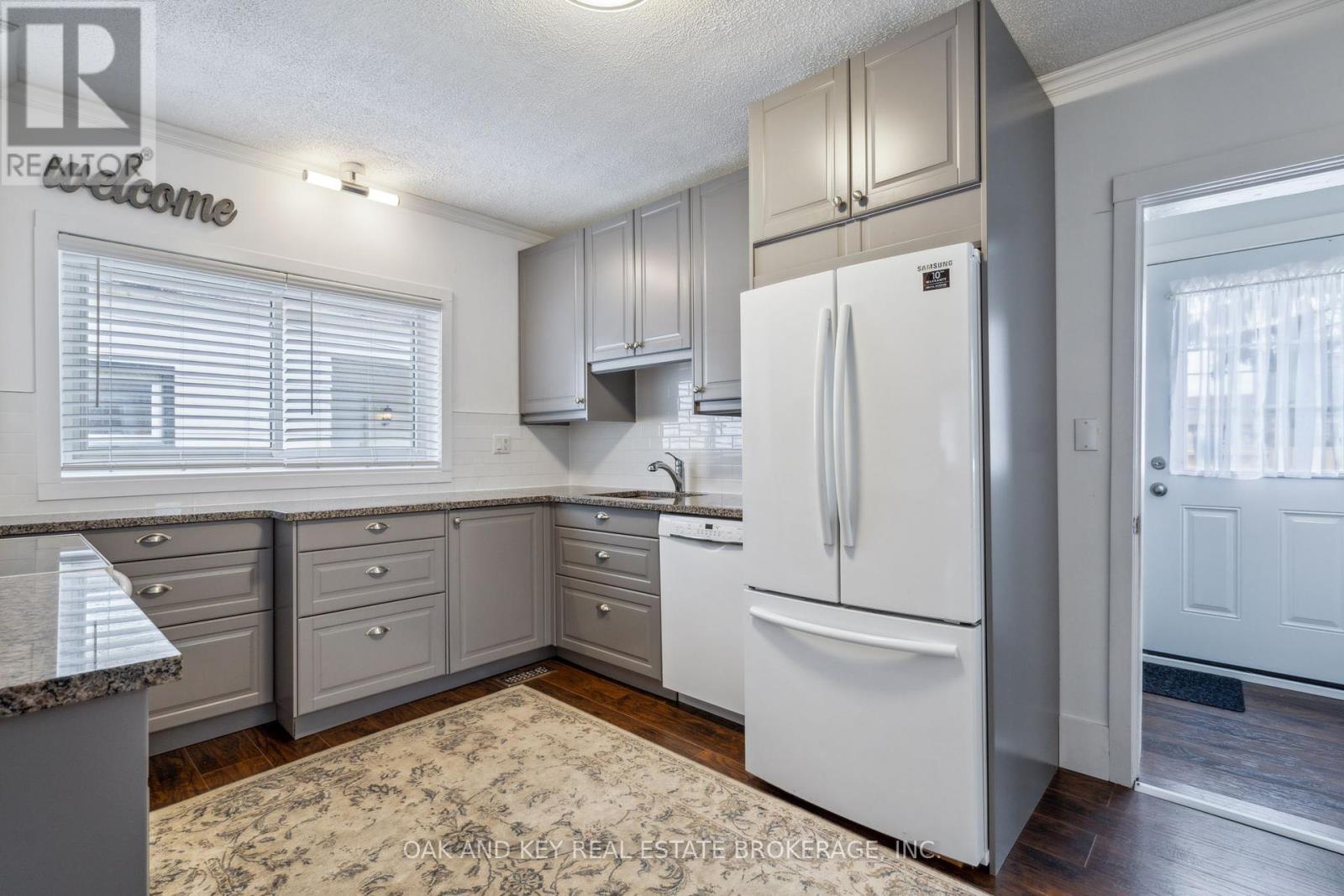 432 Spruce Street, London East, Ontario  N5W 4P3 - Photo 12 - X12090911