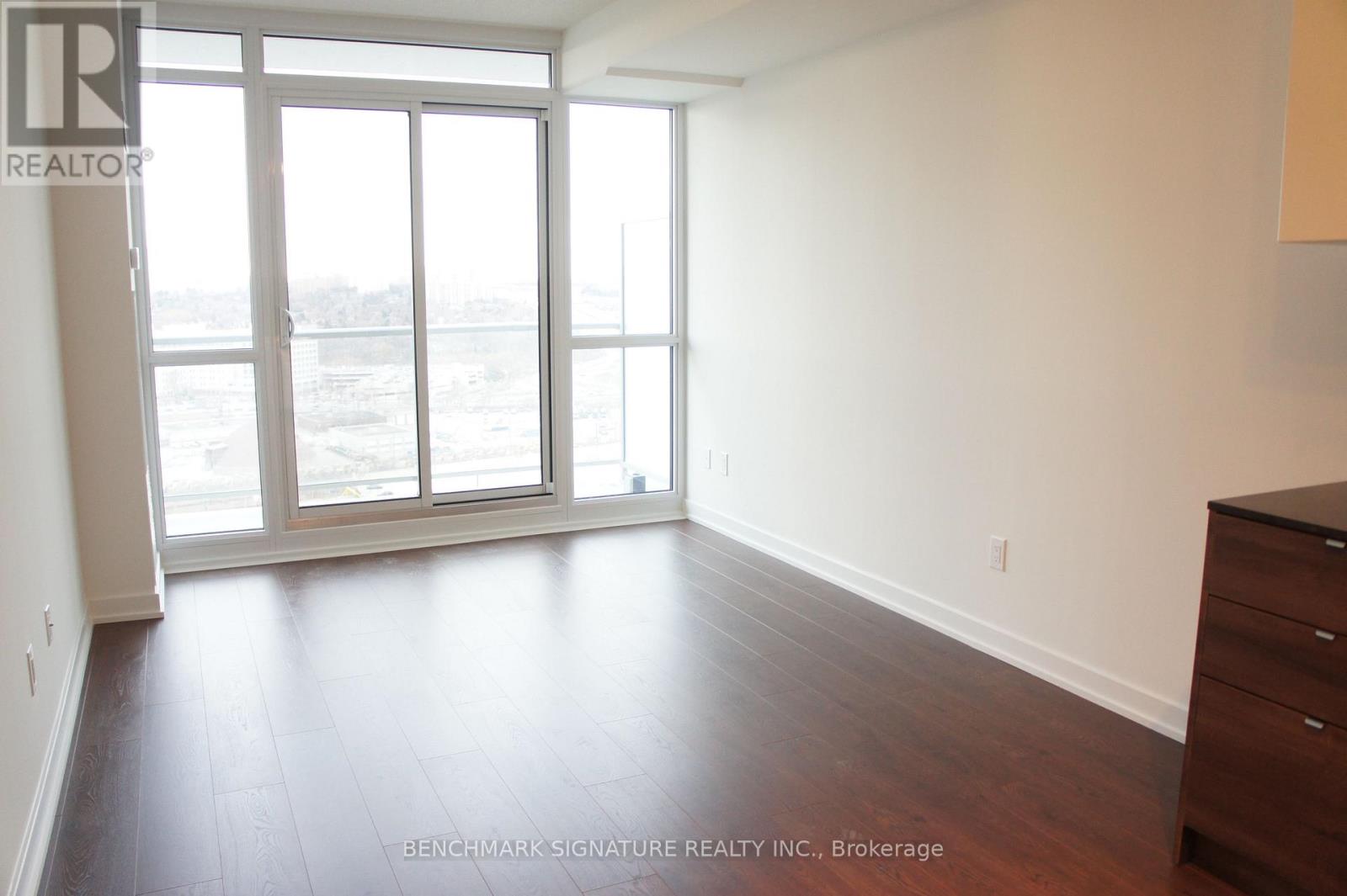1603 - 121 Mcmahon Drive, Toronto, Ontario  M2K 0C1 - Photo 2 - C12090922