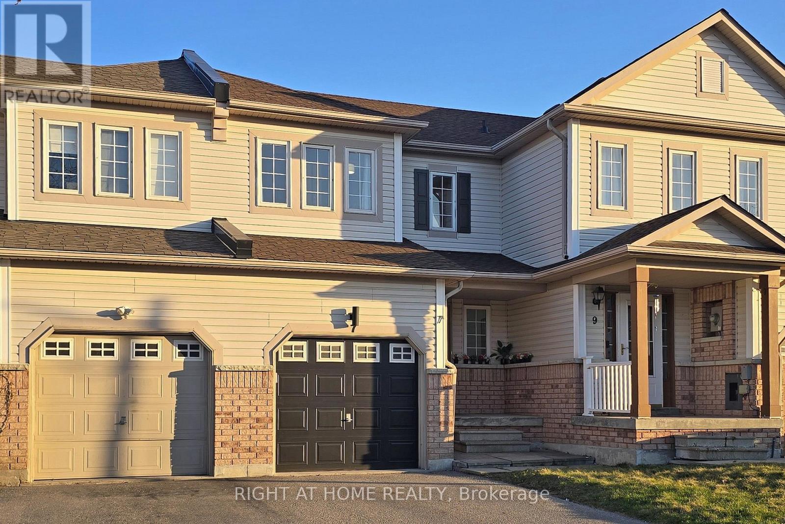 Property at 7 MACMILLAN AVENUE image 2