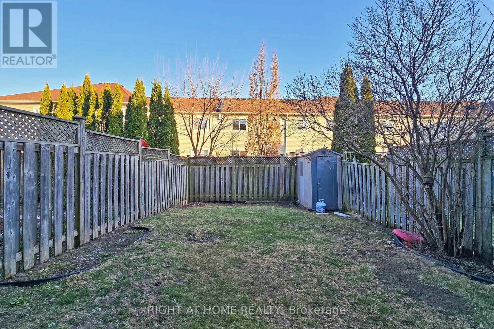 7 Macmillan Avenue, Whitby, Ontario  L1R 3H4 - Photo 36 - E12090928