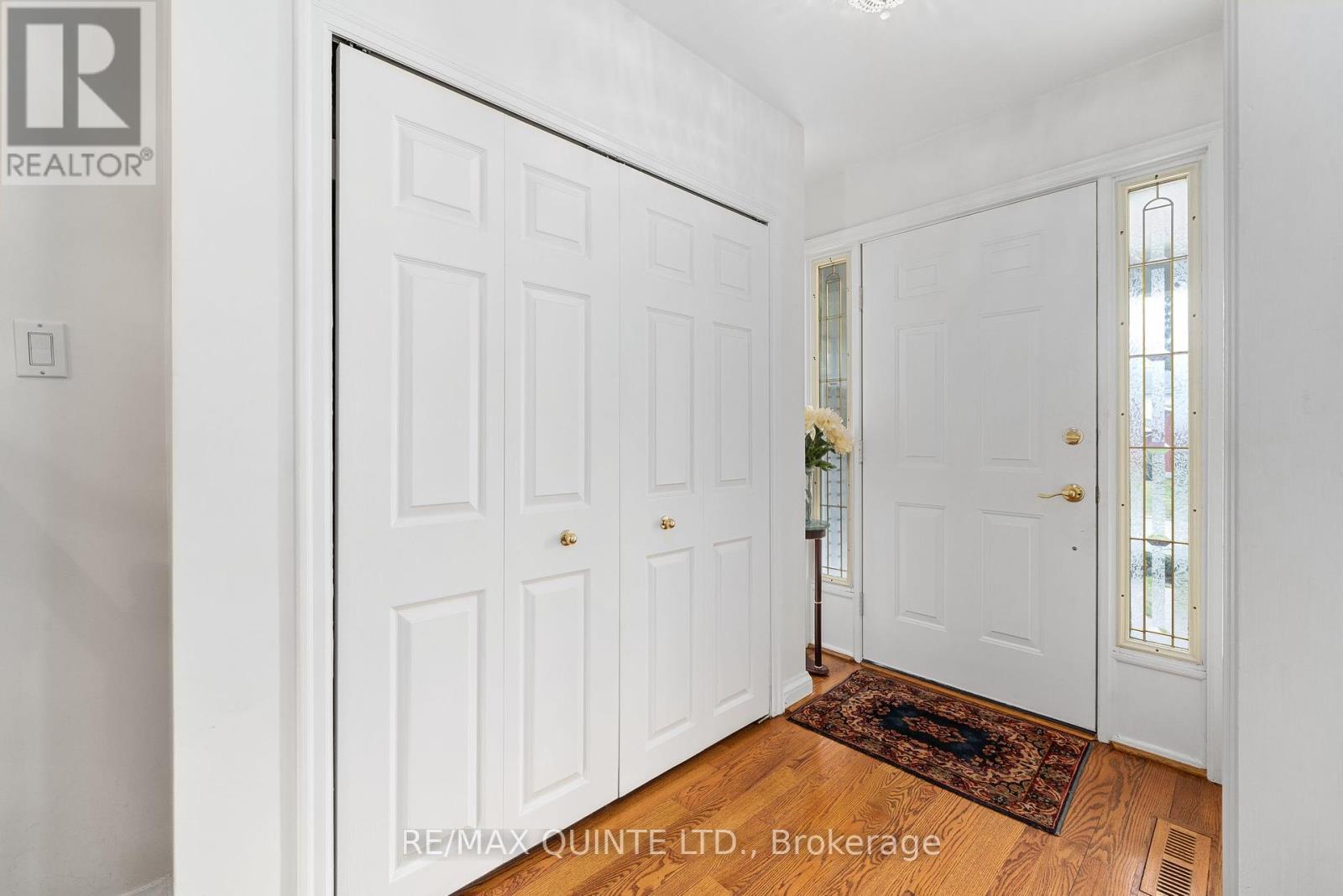 Property at 26 ROSEWOOD AVENUE image 5