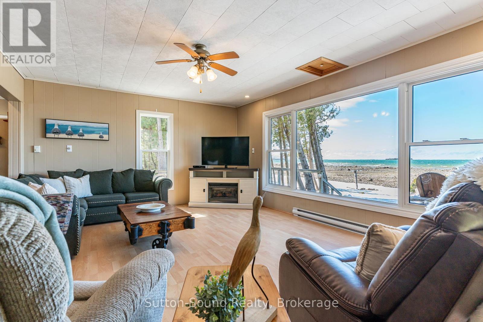 1292 Sunset Drive, South Bruce Peninsula, Ontario  N0H 2T0 - Photo 14 - X12090951