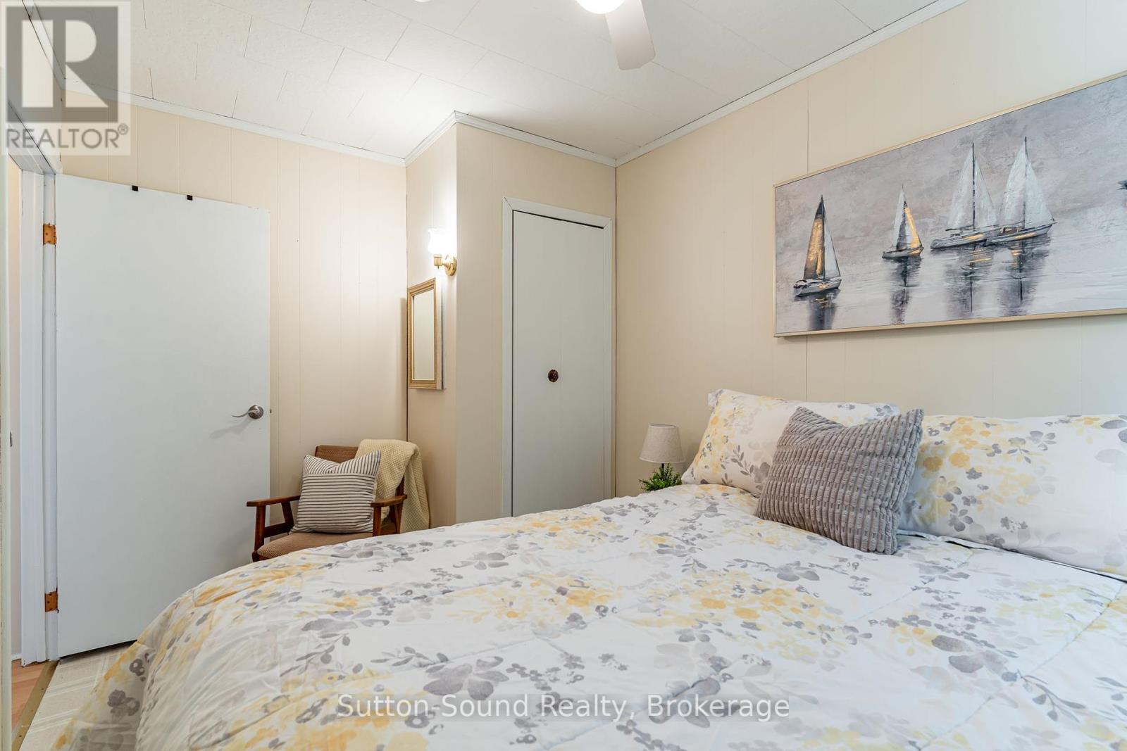 1292 Sunset Drive, South Bruce Peninsula, Ontario  N0H 2T0 - Photo 24 - X12090951