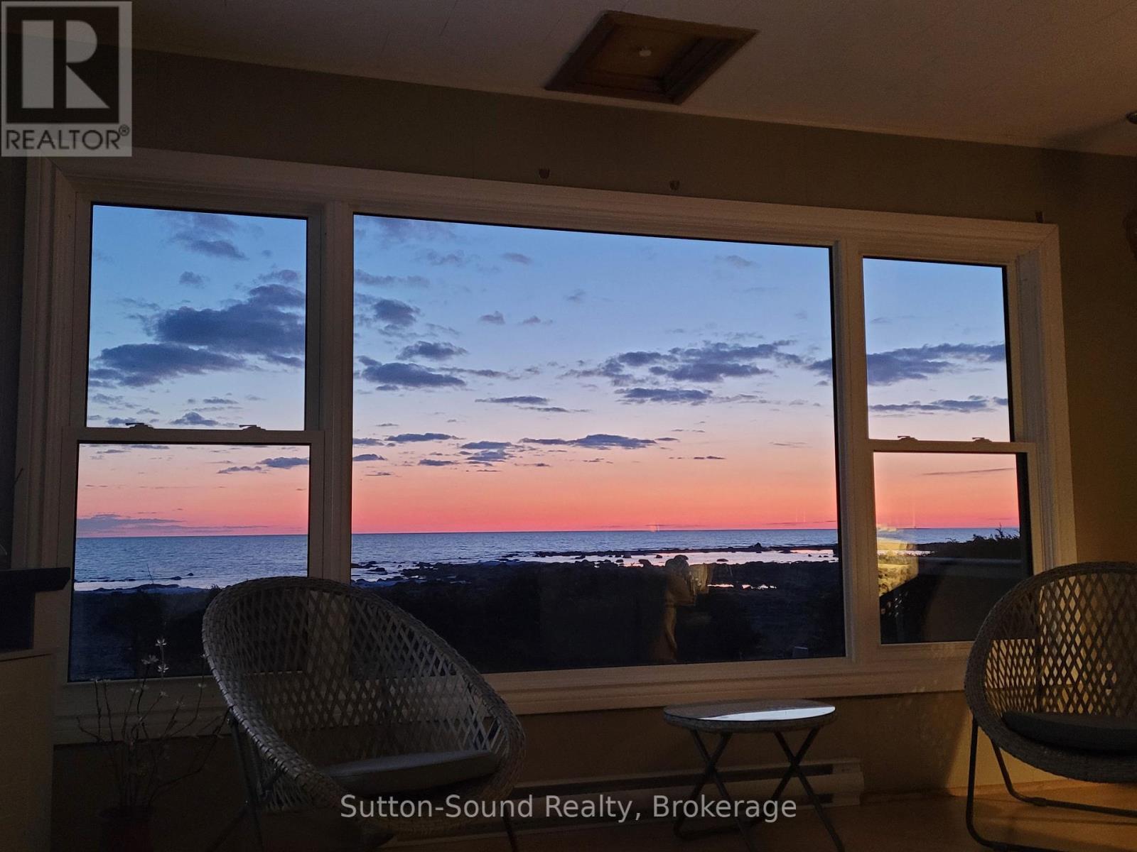 1292 Sunset Drive, South Bruce Peninsula, Ontario  N0H 2T0 - Photo 46 - X12090951