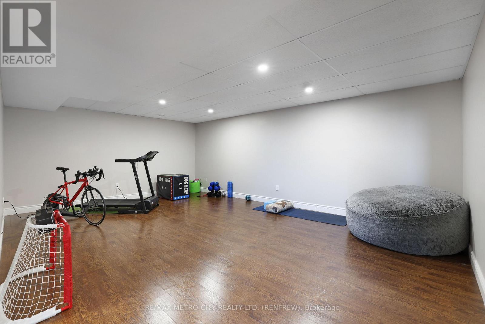 148 Haramis Drive, Renfrew, Ontario  K7V 4M8 - Photo 24 - X12076709