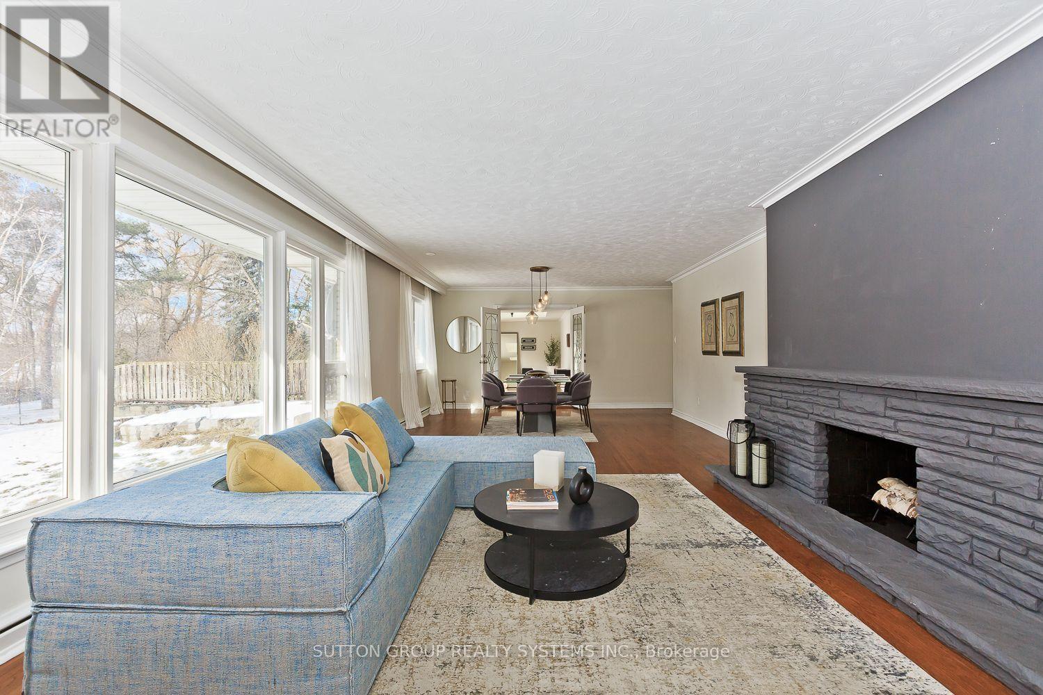 1606 Crediton Parkway E, Mississauga, Ontario  L5G 3X3 - Photo 11 - W12037152