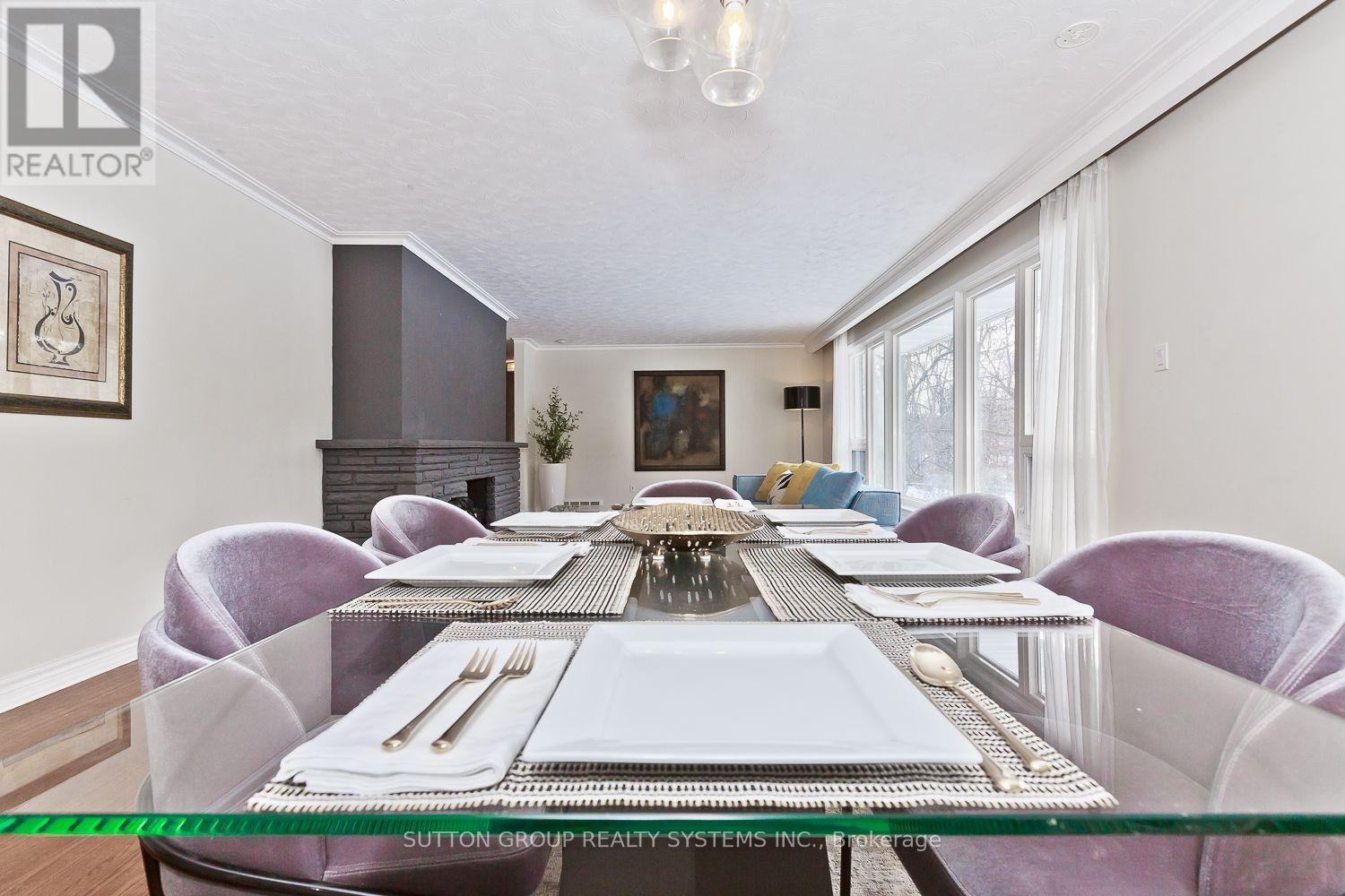 1606 Crediton Parkway E, Mississauga, Ontario  L5G 3X3 - Photo 14 - W12037152