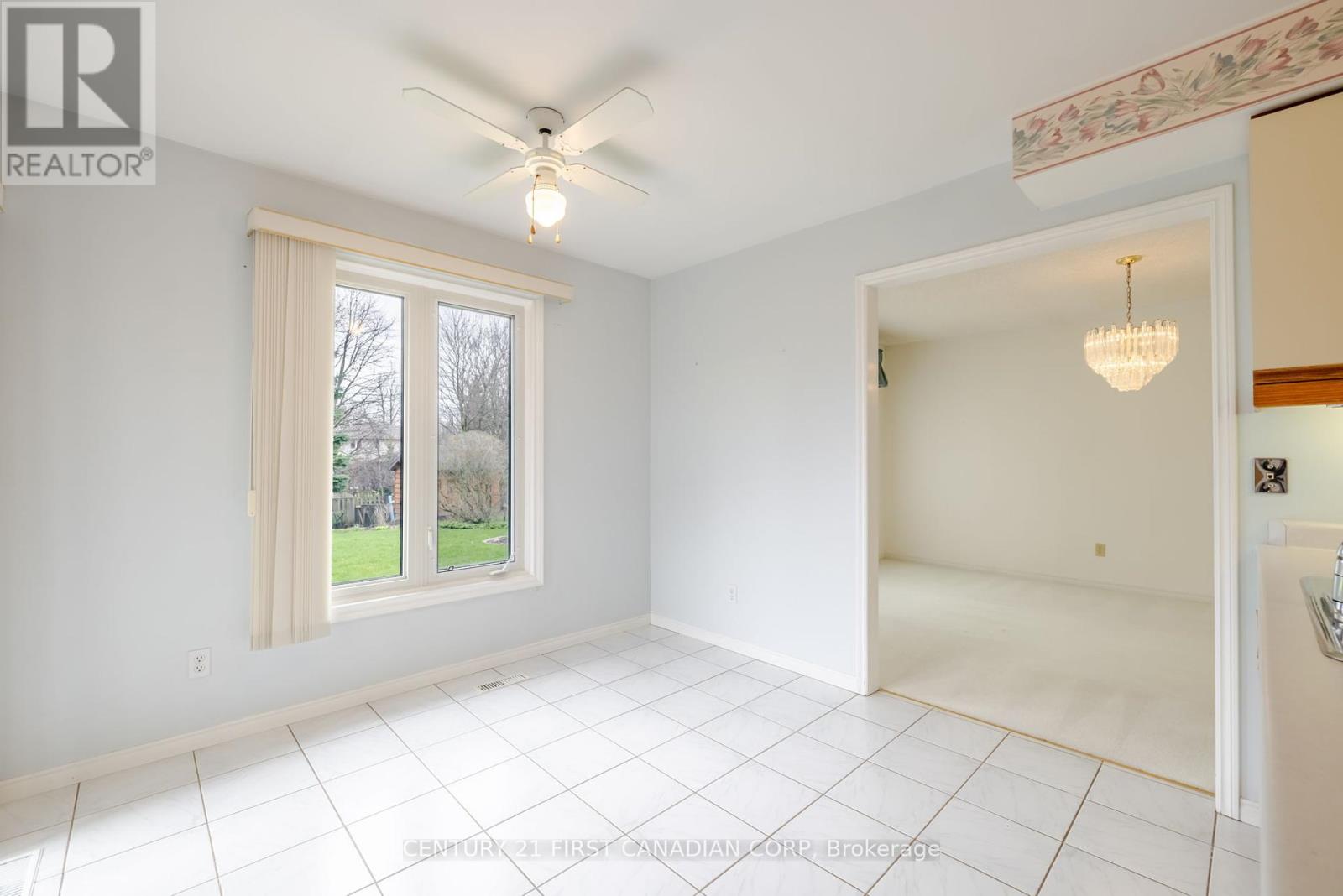 Photo 12 of 43 for 7037 Diane Crescent