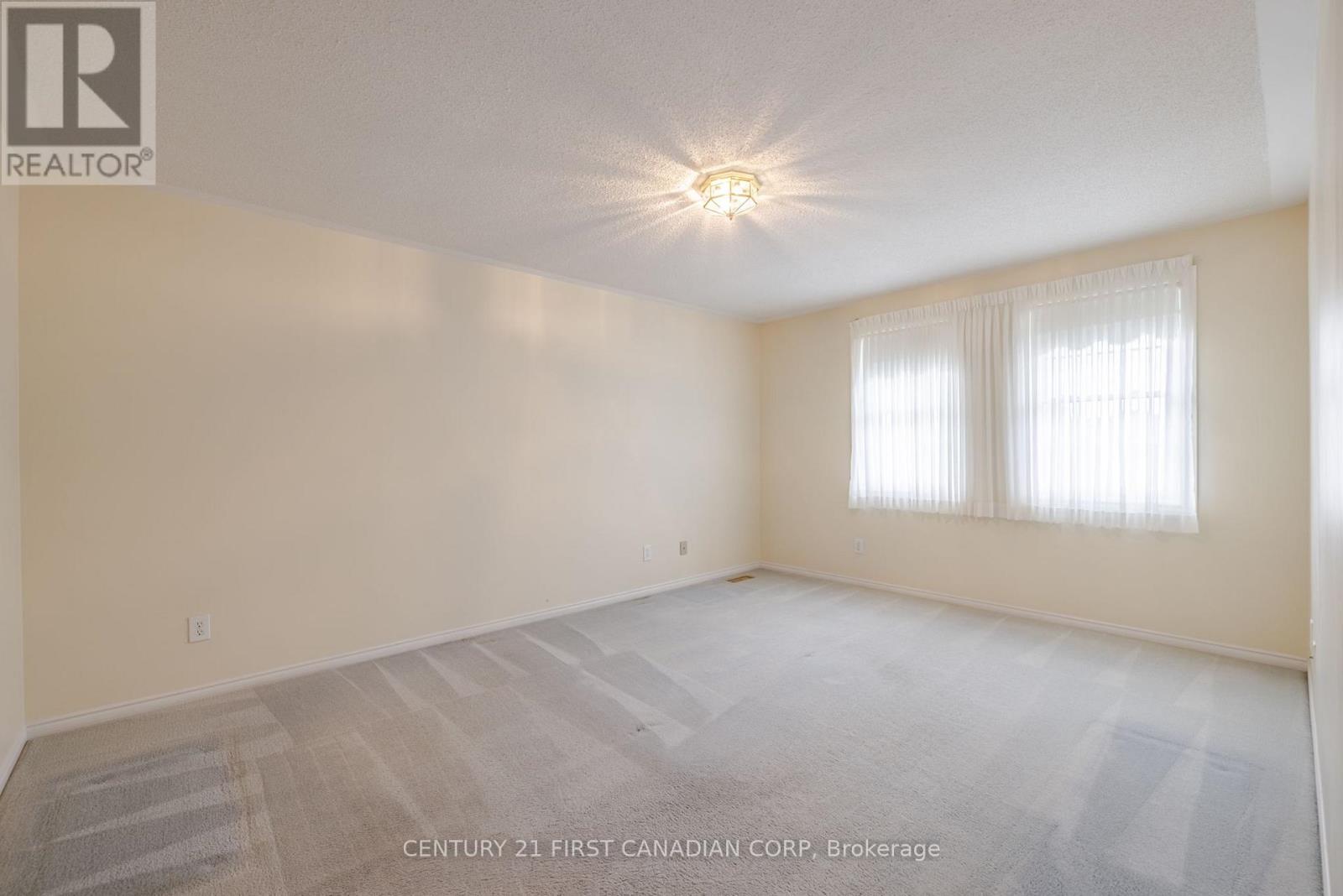Photo 21 of 43 for 7037 Diane Crescent